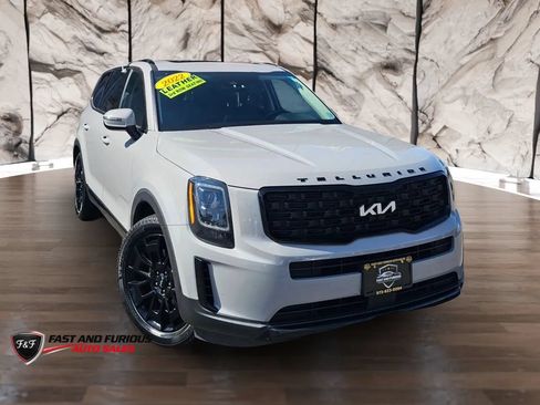 Used 2022 Kia Telluride EX w/ EX Premium Package AWD/4WD image 1