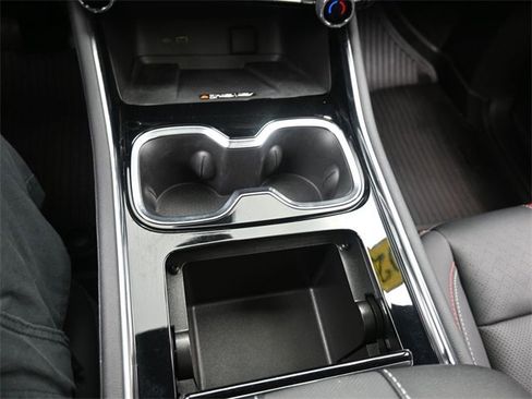 Used 2024 Chevrolet Traverse RS w/ LPO, Floor Liner Package image 11