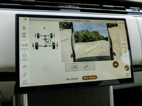 New 2026 Land Rover Range Rover SE AWD/4WD image 31