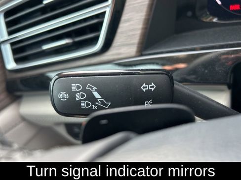 Certified 2025 Volkswagen Atlas SEL Premium R-Line image 29