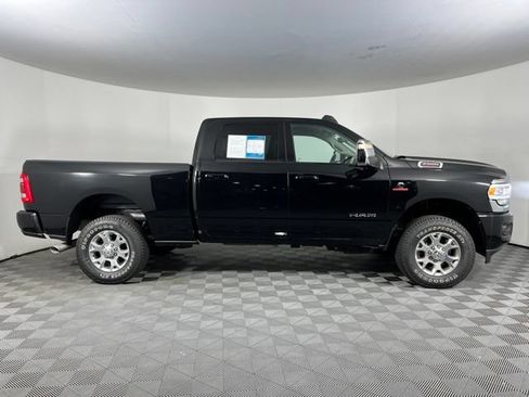 Used 2024 RAM 2500 Laramie w/ Safety Group AWD/4WD image 12