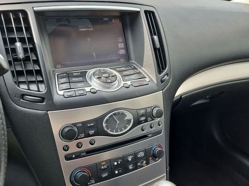 Used 2013 INFINITI G37 x Sedan w/ Premium Pkg AWD/4WD image 28