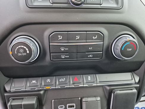 New 2026 Chevrolet Silverado 1500 Custom AWD/4WD image 23