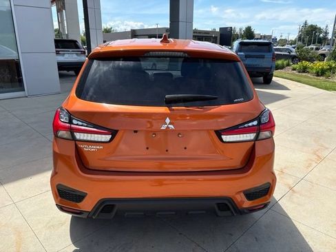 Used 2024 Mitsubishi Outlander Sport ES AWD/4WD image 6