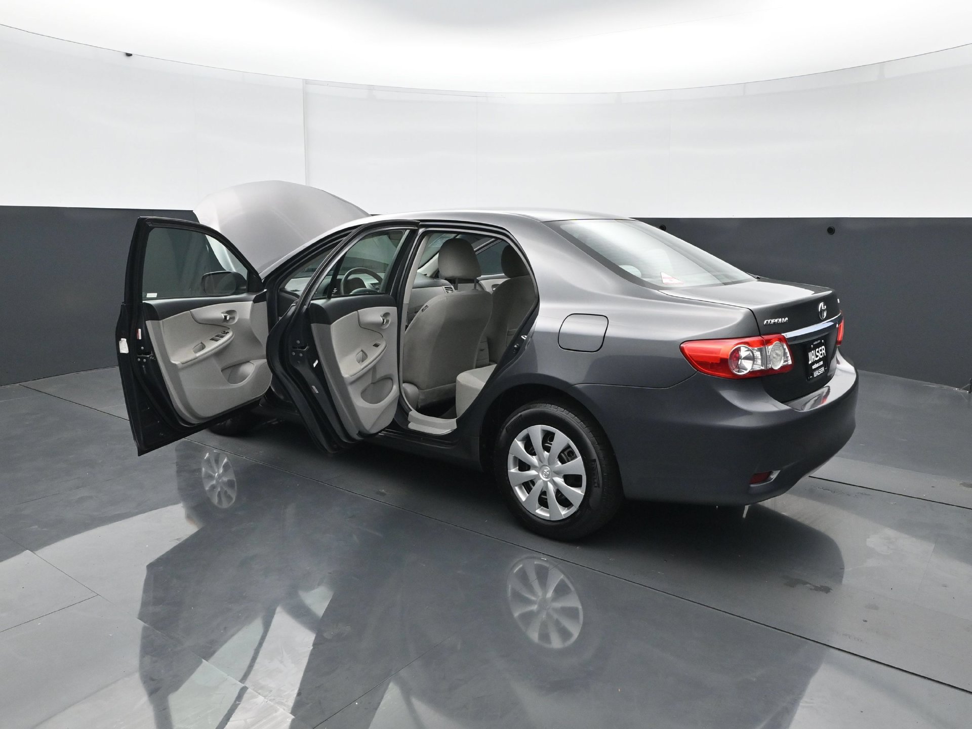 Used 2011 Toyota Corolla LE FWD image 25