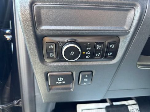 Used 2025 Ford F150 Lariat w/ Equipment Group 502A High AWD/4WD image 34