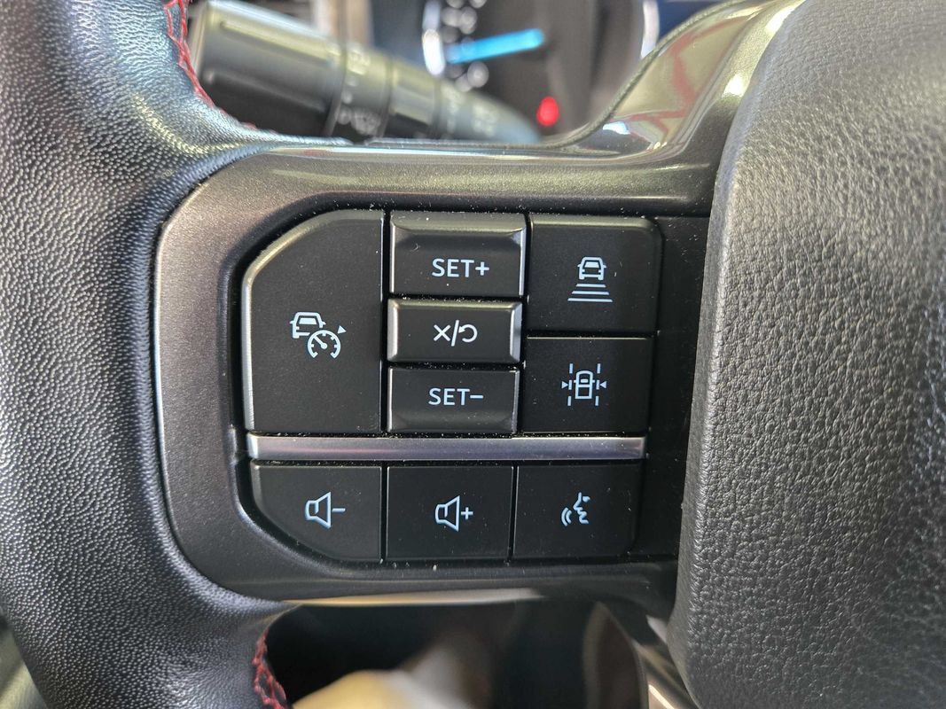 Used 2023 Ford Expedition Max Limited AWD/4WD image 18