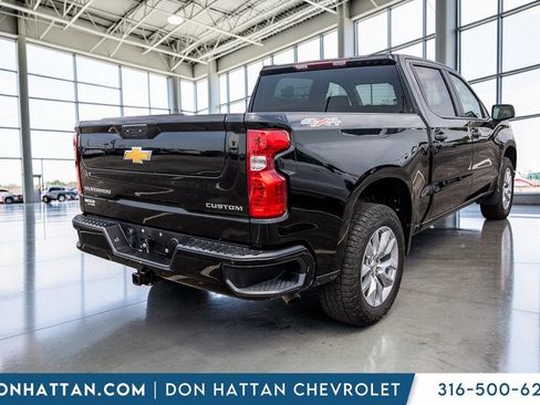 Used 2024 Chevrolet Silverado 1500 Custom AWD/4WD image 19