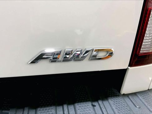 Used 2022 Honda Ridgeline Black Edition image 9