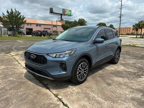Used 2024 Ford Escape SE FWD image 7