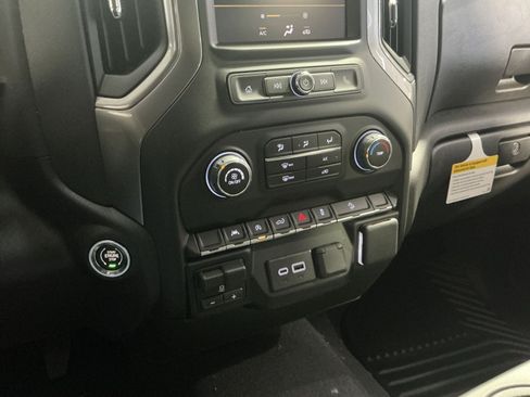 New 2026 Chevrolet Silverado 1500 Custom Trail Boss w/ Turbomax Blackout Package AWD/4WD image 22