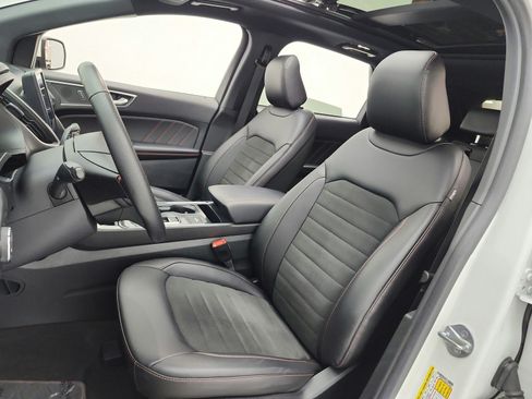 Used 2022 Ford Edge ST-Line AWD/4WD image 10
