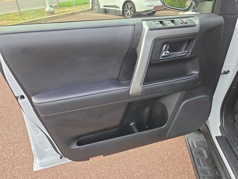 Certified 2024 Toyota 4Runner SR5 Premium image 14