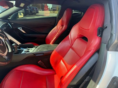 Used 2014 Chevrolet Corvette Stingray Coupe w/ Battery Protection Package image 12