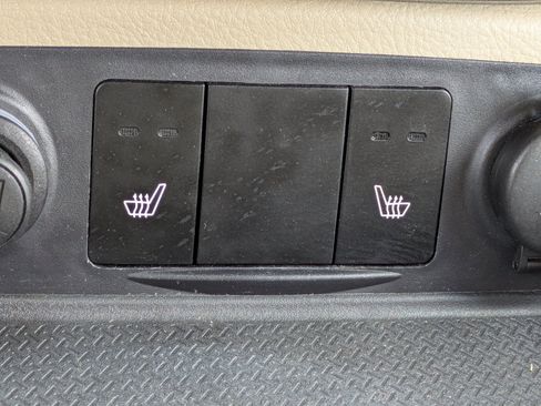 Used 2008 Hyundai Santa Fe SE FWD image 24