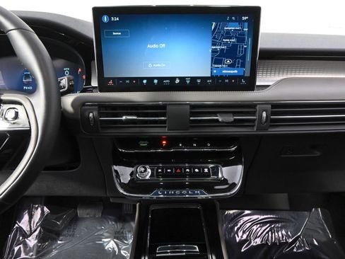 New 2026 Lincoln Corsair Premiere image 27