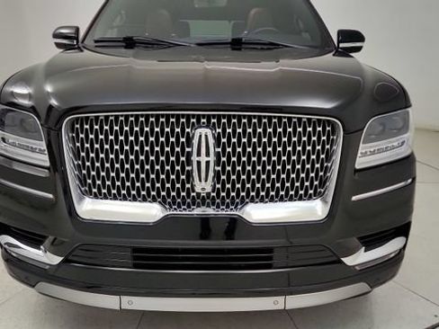 Used 2021 Lincoln Navigator Reserve AWD/4WD image 24