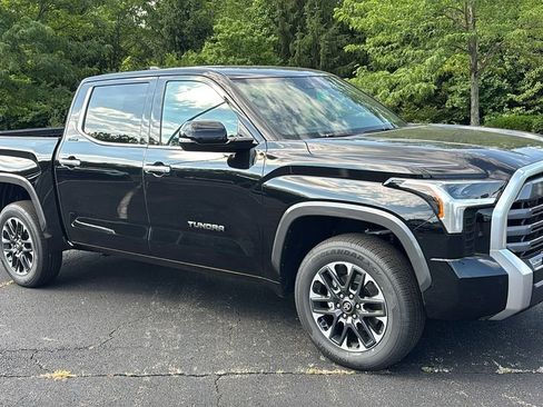 New 2026 Toyota Tundra Limited AWD/4WD image 30