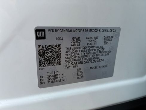 Used 2024 GMC Terrain SLE image 28