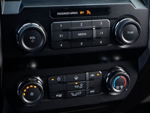 Used 2019 Ford F150 XLT w/ Equipment Group 301A Mid image 34