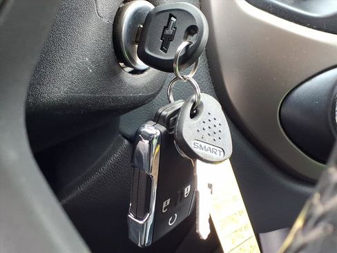 Used 2019 Chevrolet Colorado Z71 image 18