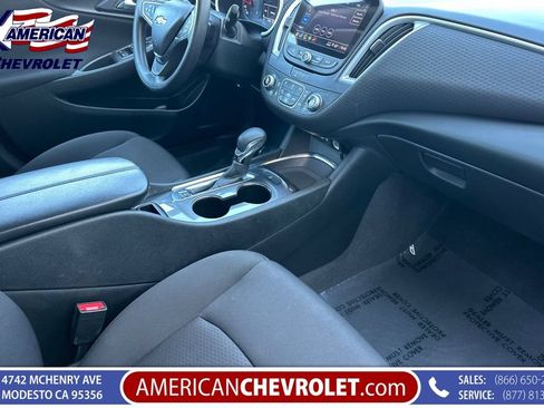 Used 2023 Chevrolet Malibu LT FWD image 21
