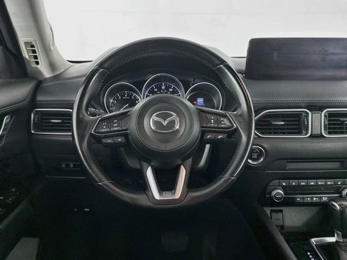 Used 2021 MAZDA CX-5 Touring FWD image 17