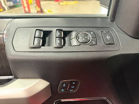 Used 2021 Ford F350 Lariat w/ Chrome Package AWD/4WD image 26