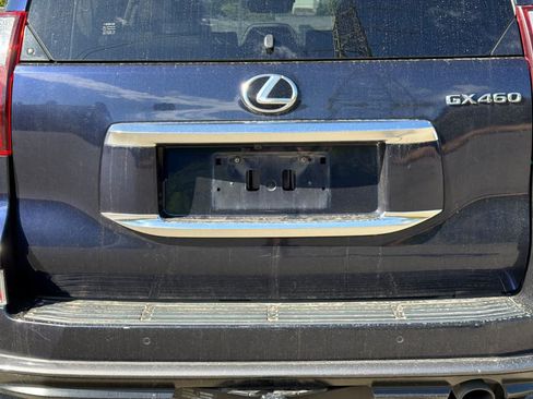 Used 2020 Lexus GX 460 Premium AWD/4WD image 16