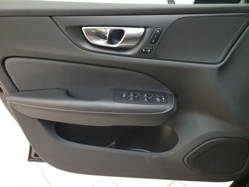 Used 2024 Volvo S60 B5 Plus FWD image 16