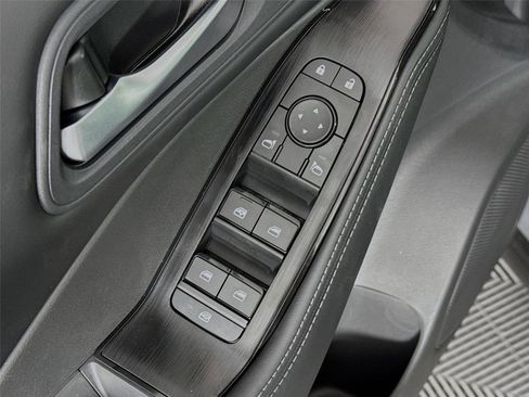 New 2026 Nissan Rogue SV FWD image 18