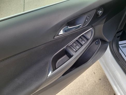 Used 2016 Chevrolet Cruze LT w/ Convenience Package image 12