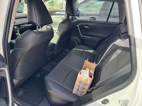 Used 2024 Toyota RAV4 Limited image 13