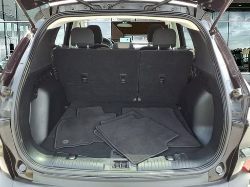 Used 2021 Ford Escape SE w/ Cold Weather Package AWD/4WD image 13