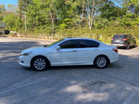 Used 2013 Honda Accord EX image 8