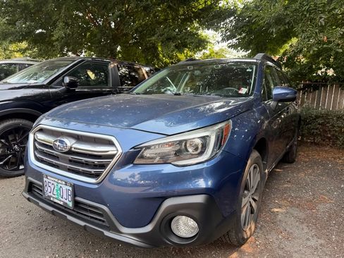 Used 2019 Subaru Outback 2.5i Limited w/ Popular Package #2 AWD/4WD image 2