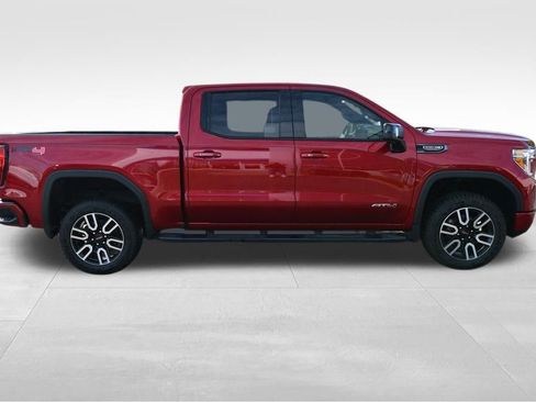 Used 2021 GMC Sierra 1500 AT4 w/ AT4 Preferred Package AWD/4WD image 9