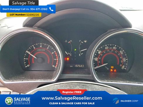 Used 2013 Toyota Highlander Plus FWD image 12