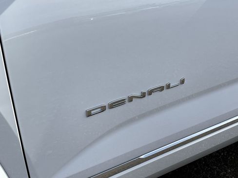 New 2026 GMC Terrain Denali image 33