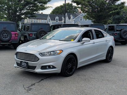 Used 2016 Ford Fusion SE w/ Equipment Group 202A