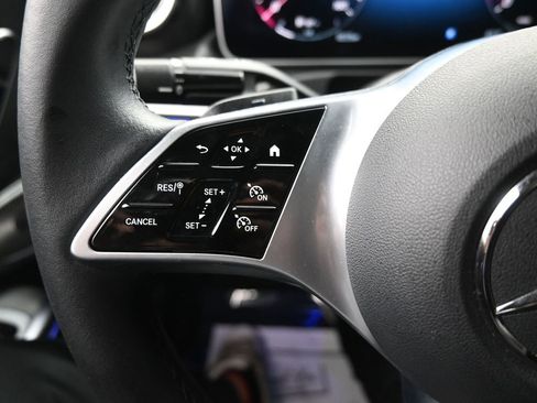 Used 2024 Mercedes-Benz CLE 300 4MATIC Coupe image 20