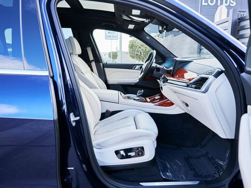 Used 2024 BMW ALPINA XB7 AWD/4WD image 25
