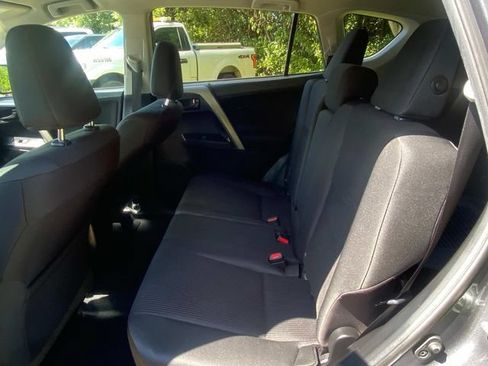 Used 2018 Toyota RAV4 LE w/ All Weather Liner Package AWD/4WD image 9