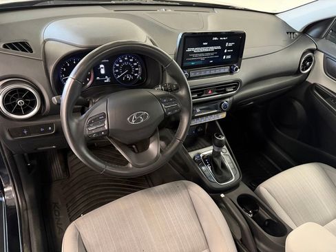 Certified 2023 Hyundai Kona SEL w/ Convenience Package AWD/4WD image 11