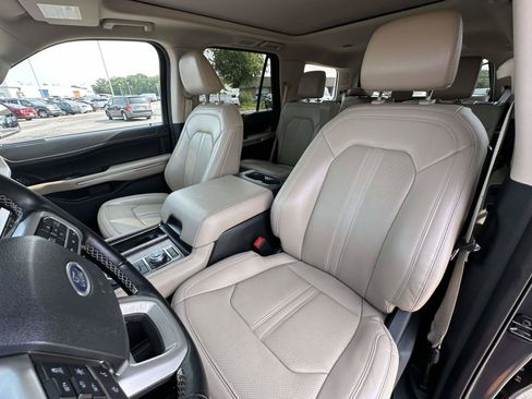 Used 2022 Ford Expedition Limited AWD/4WD image 22