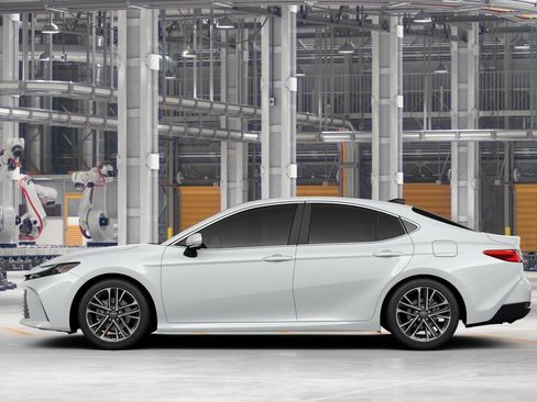 New 2026 Toyota Camry XLE AWD/4WD image 4