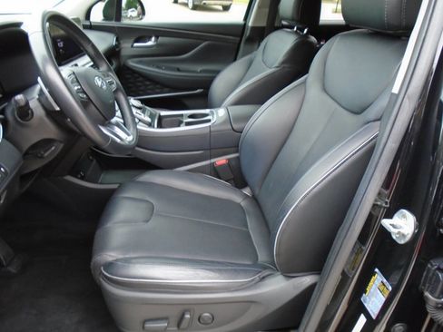Used 2022 Hyundai Santa Fe SEL w/ Convenience + Premium Package FWD image 9