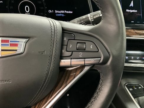 Used 2021 Cadillac Escalade Sport Platinum AWD/4WD image 19