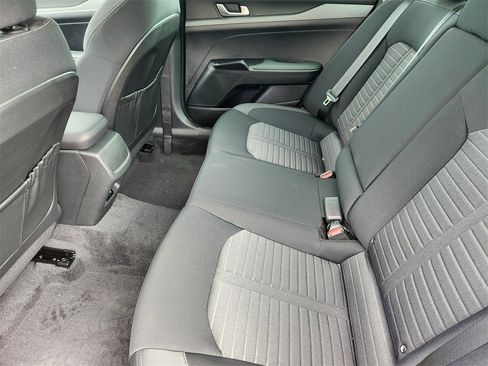 New 2026 Kia K5 LXS image 19