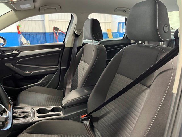 Used 2025 Volkswagen Jetta S FWD image 23